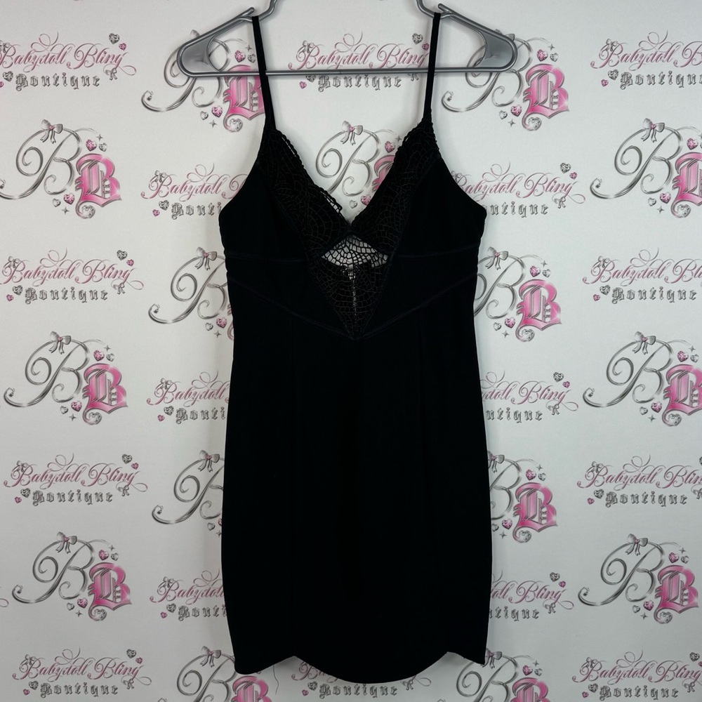 Selfie Leslie dress crochet detail lace look zip up mini Black Lace Dress
